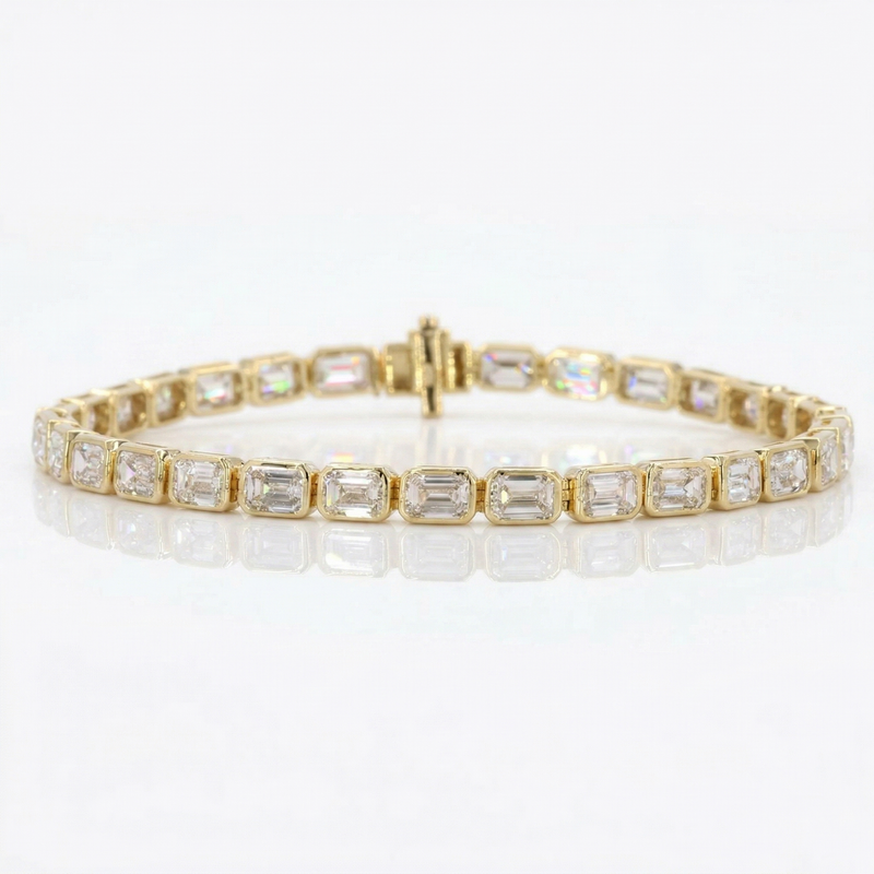 Emerald Cut Diamond Tennis Bracelet, view 1