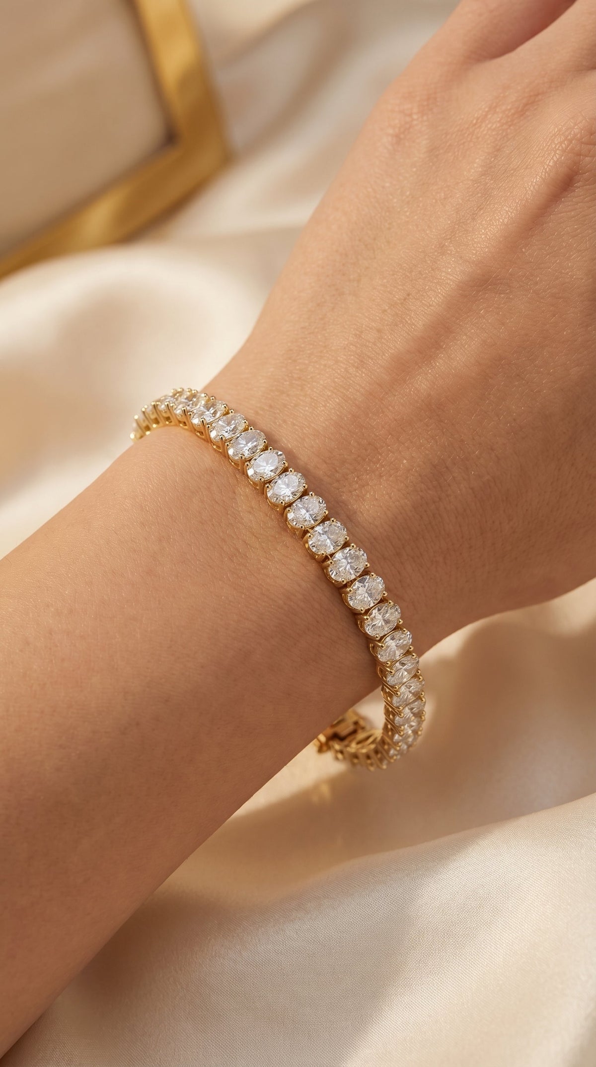 Oval Shape Diamond Tennis Bracelet, view 2