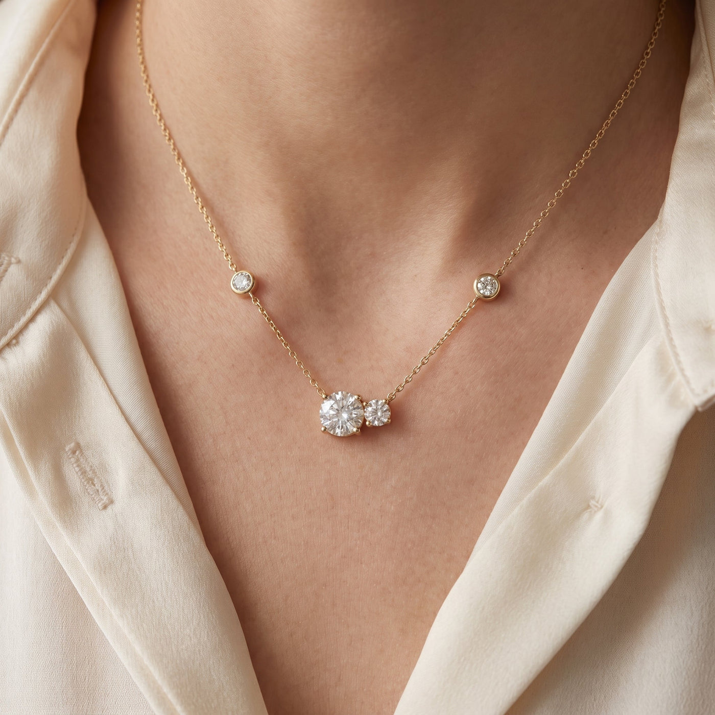 Round Diamond Minimalist Pendant, view 2