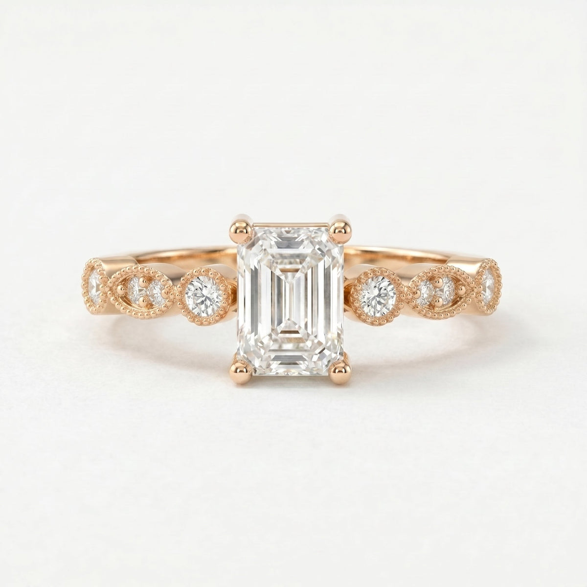 Antique Line Emerald Ring, view 4