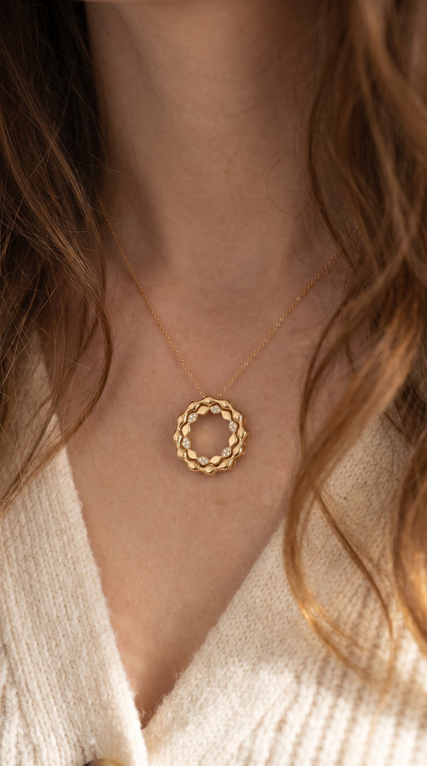 Elegant Diamond Wave Circle Pendant Necklace, view 2
