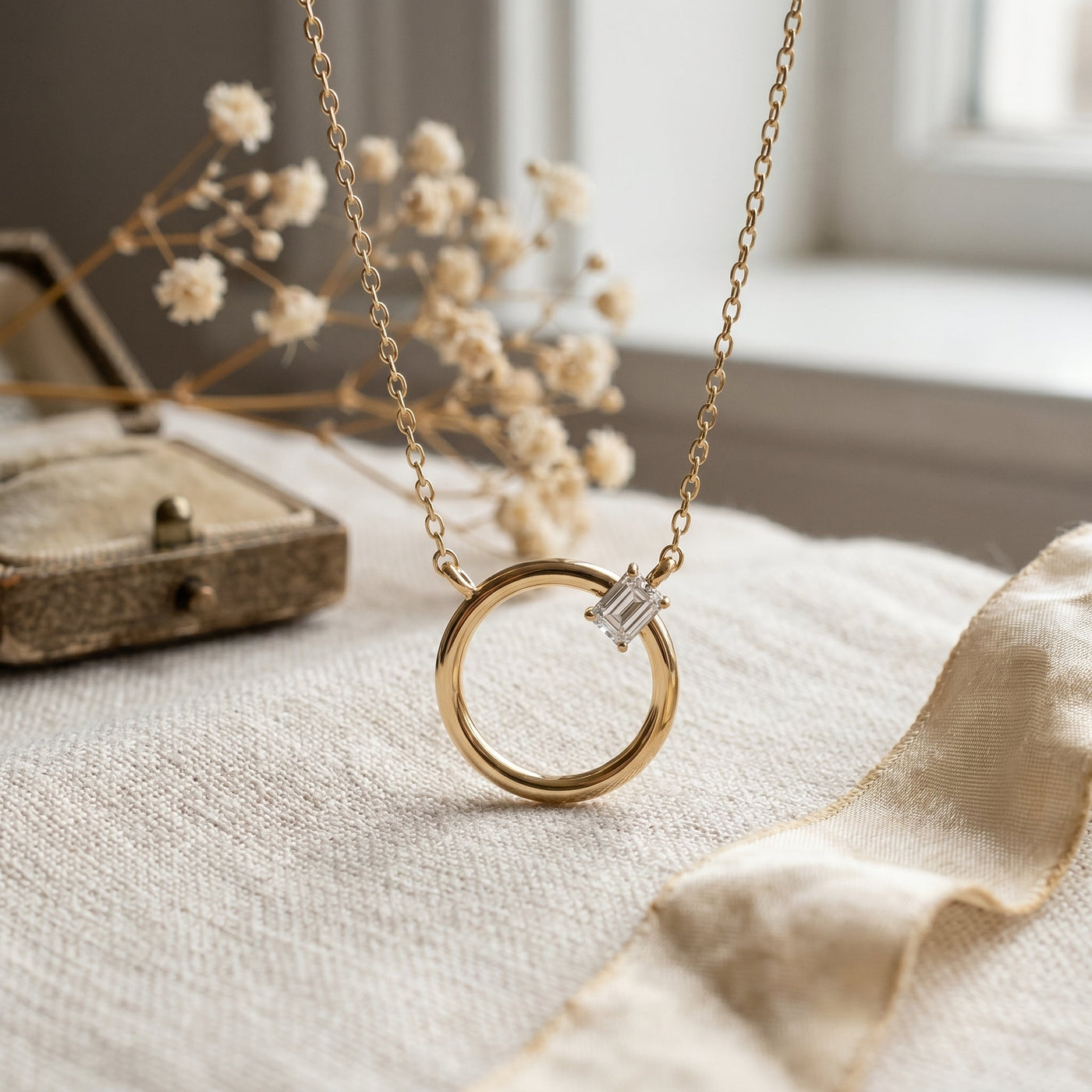 Circle Design Diamond Pendant Necklace, view 5