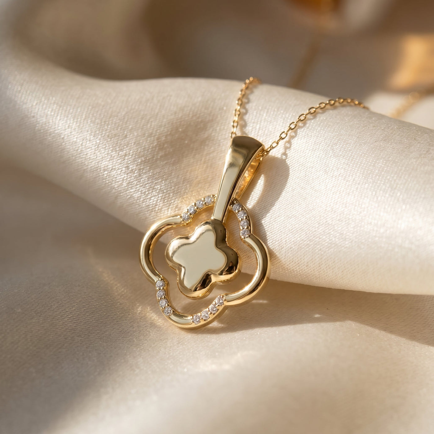 Round Diamond Elegant Clover Bloom Pendant Necklace, view 4