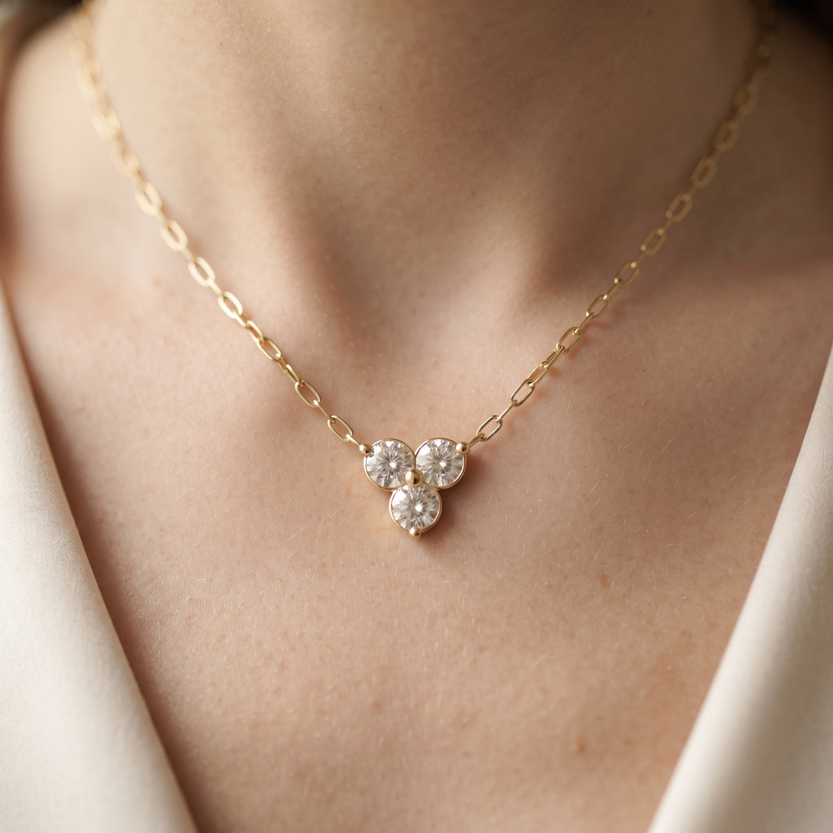 Round Brilliant Triple Stone Lab Diamond Pendant Necklace, image 4