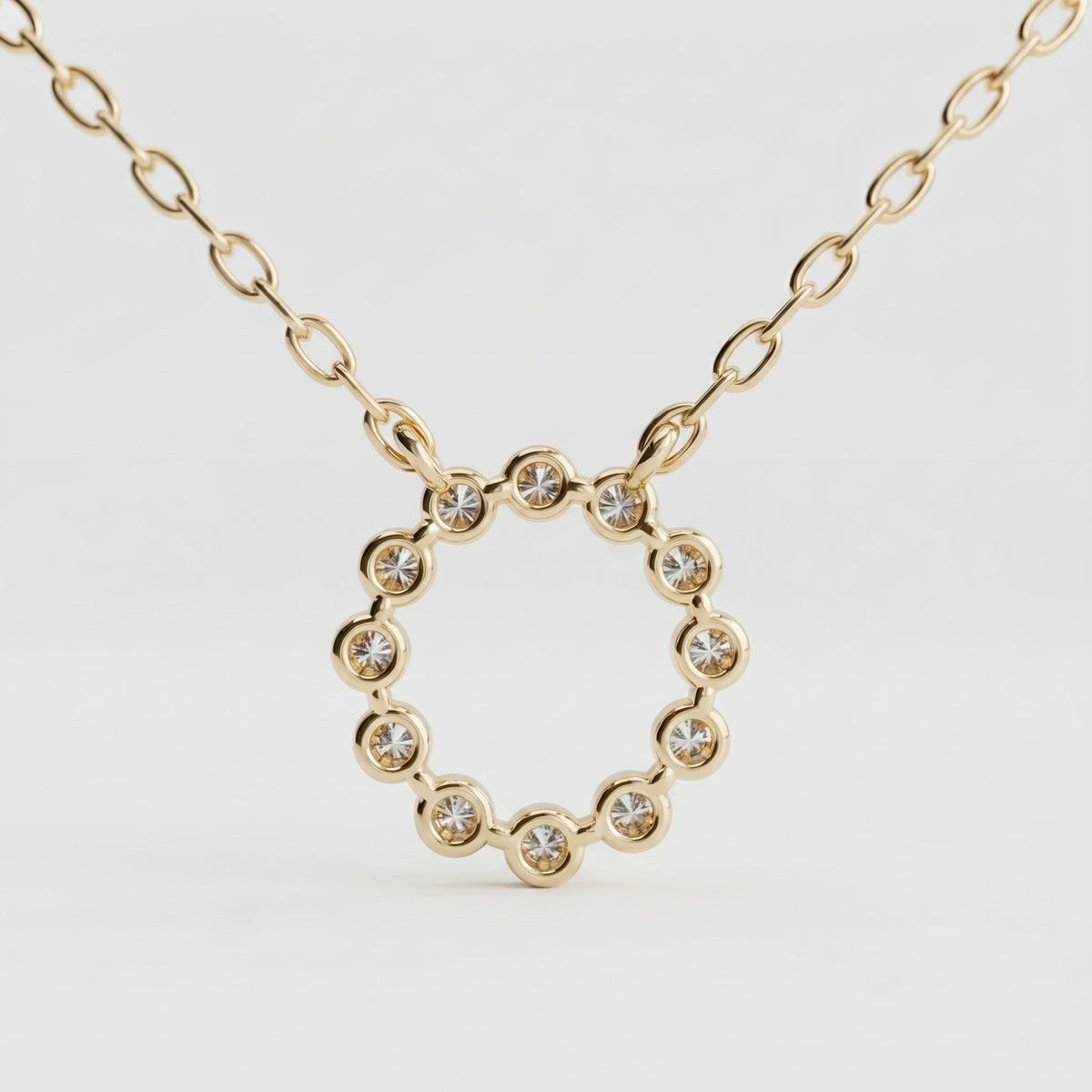 Round Diamond Circle Pendant Necklace, image 4