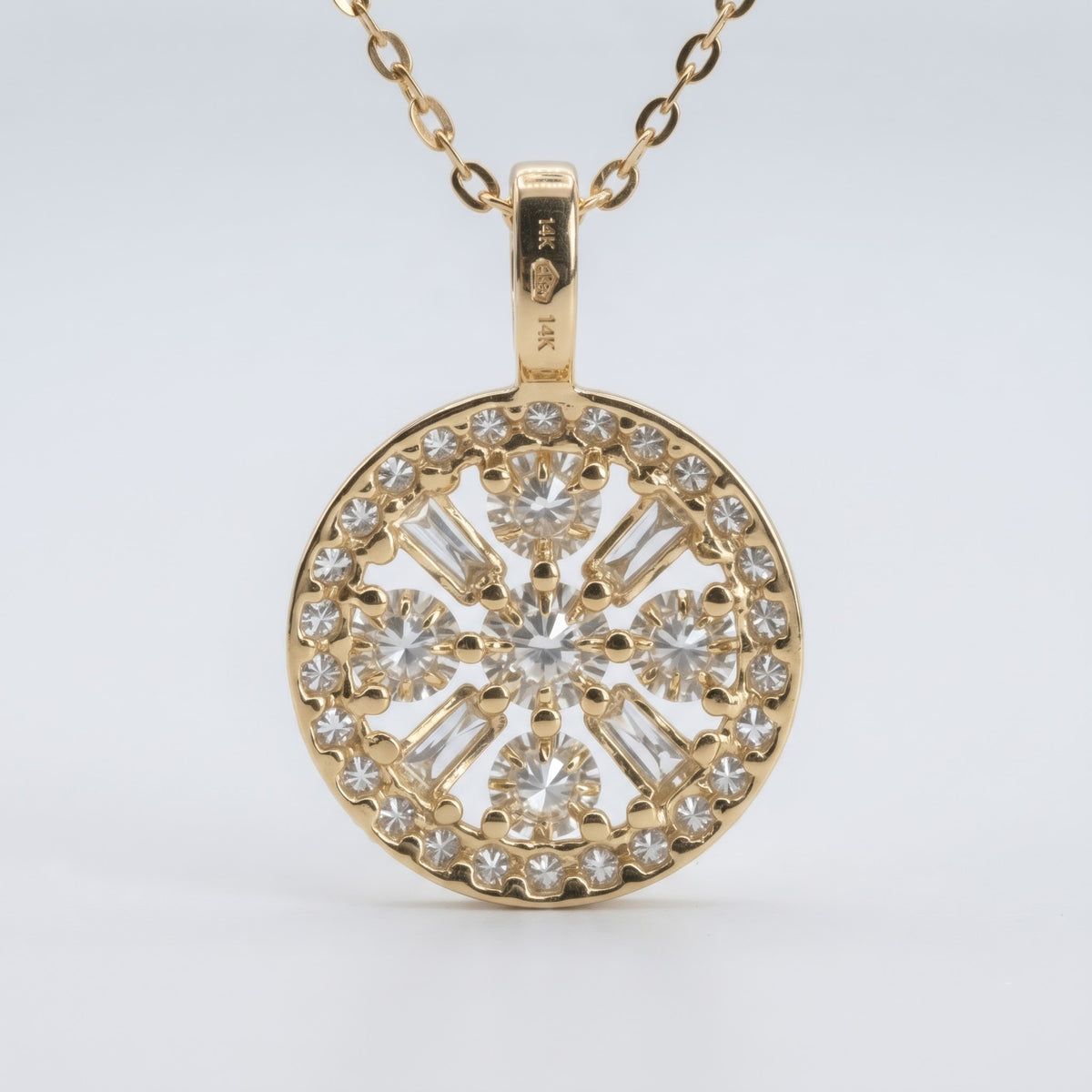 Round Diamond Cluster Halo Pendant Necklace, image 4